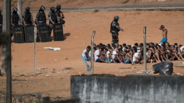 Operativo de gran escala en Panamá tras fuga masiva de reclusos de la cárcel La Joyita