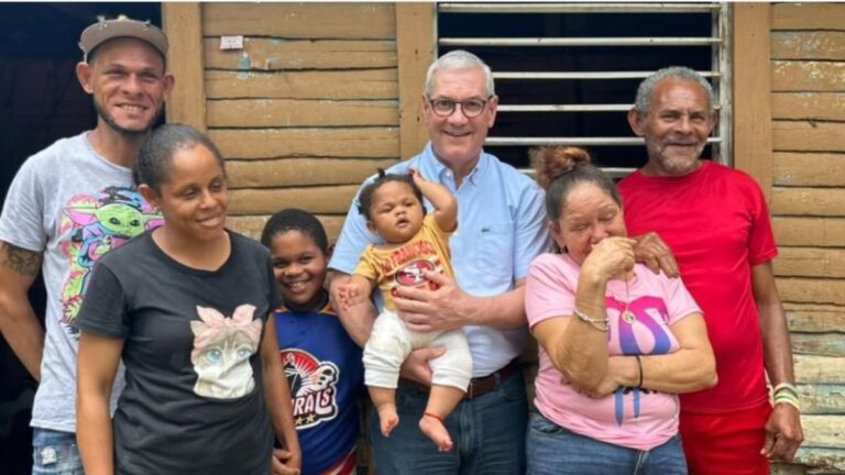 Gonzalo Castillo anuncia su retorno a las calles y activa agenda política con miras al 2028