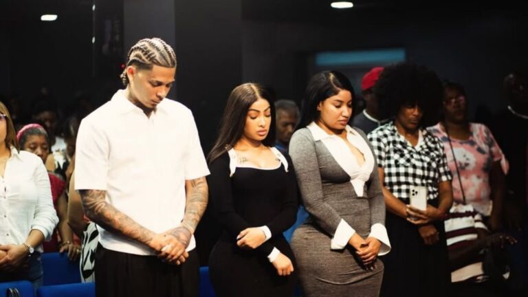 Yailin La Más Viral reaparece en iglesia cristiana junto a su nueva pareja